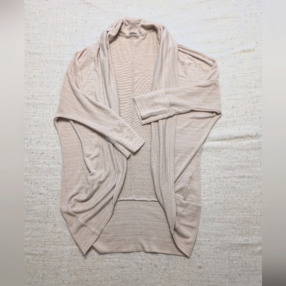 Women's Kismet 3/4 Sleeve Open Cardigan in cream beige